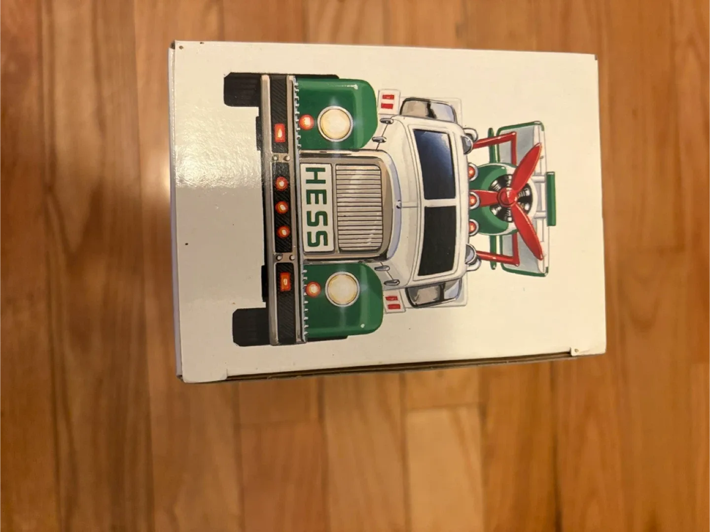 Hess 2002 Truck and Airplane image indicator(2)