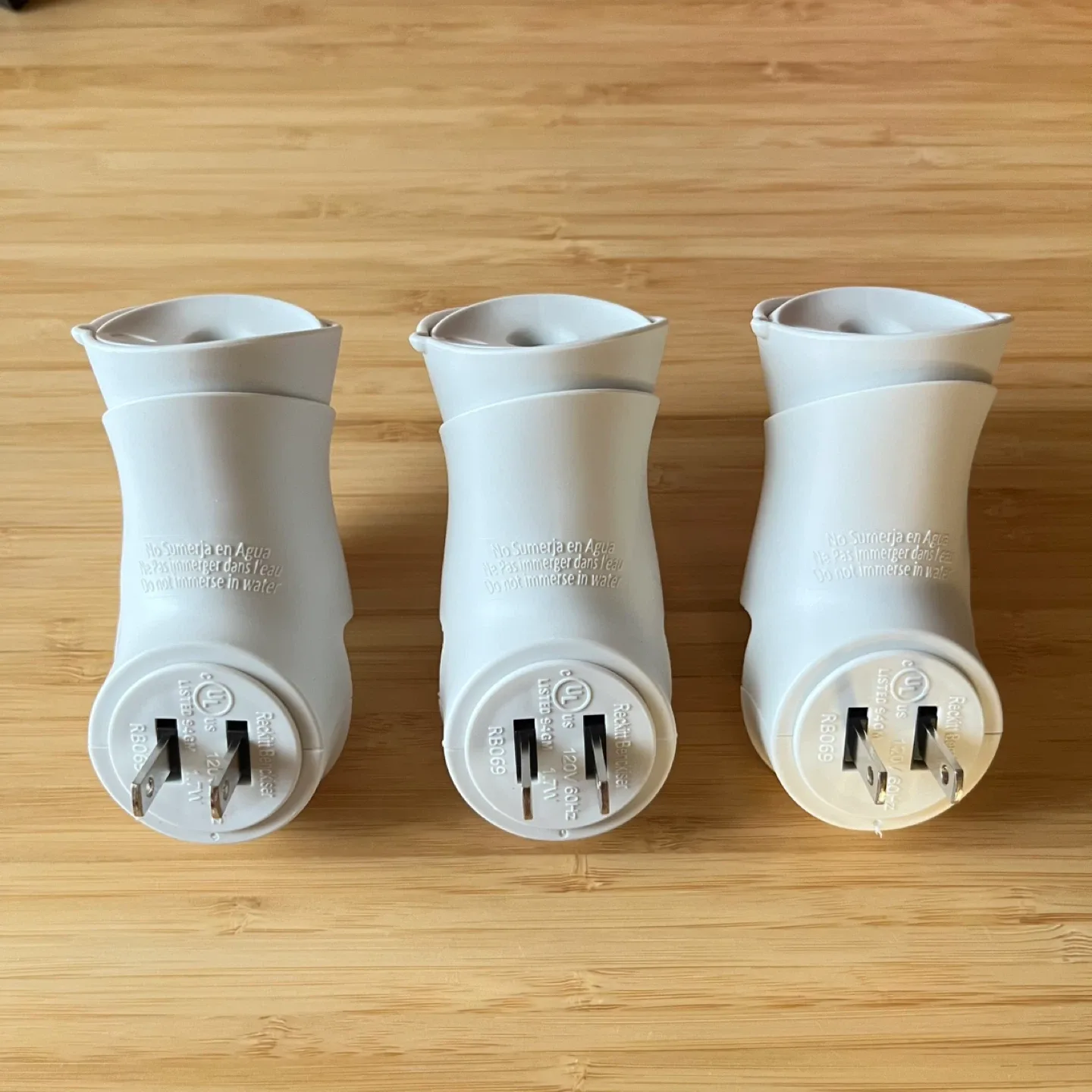 Air Wick Scented Oil Warmer Plug In - 3 Pack 🧡 image indicator(2)