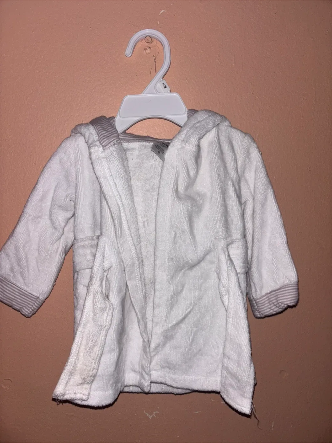 Baby White Hooded Bear Bath Robe thumbnail
