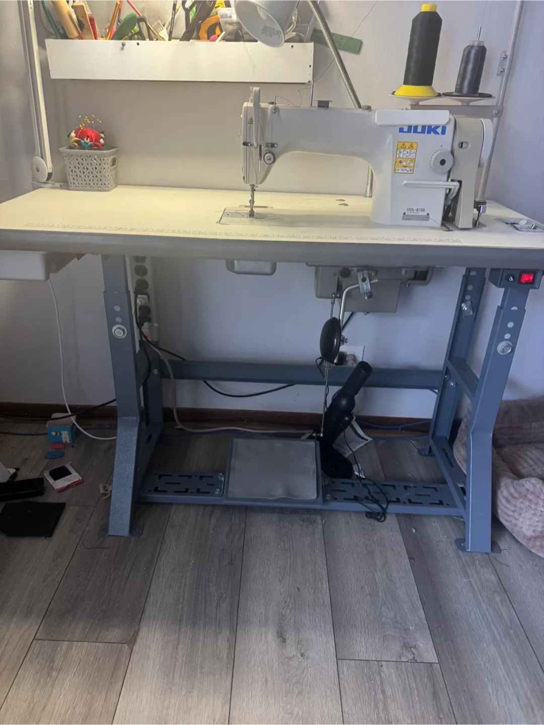 Juki DDL-8700 Industrial Sewing Machine image indicator(3)