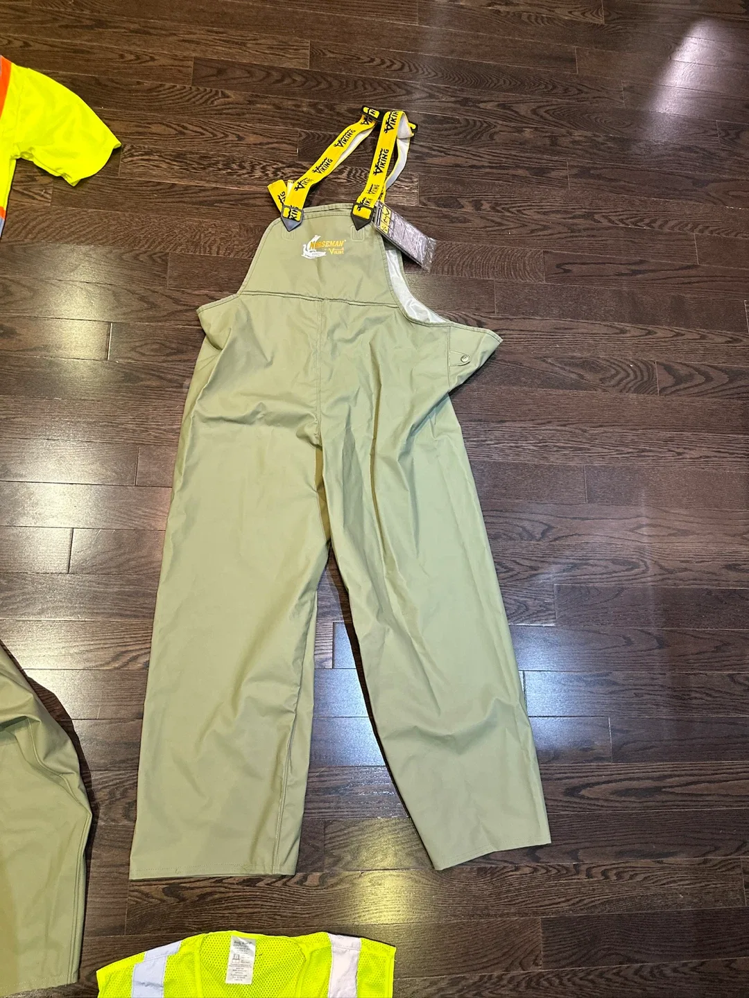 Men’s Safety Set; OBO (jacket, overalls, shirt/vest, navy pants) image indicator(2)