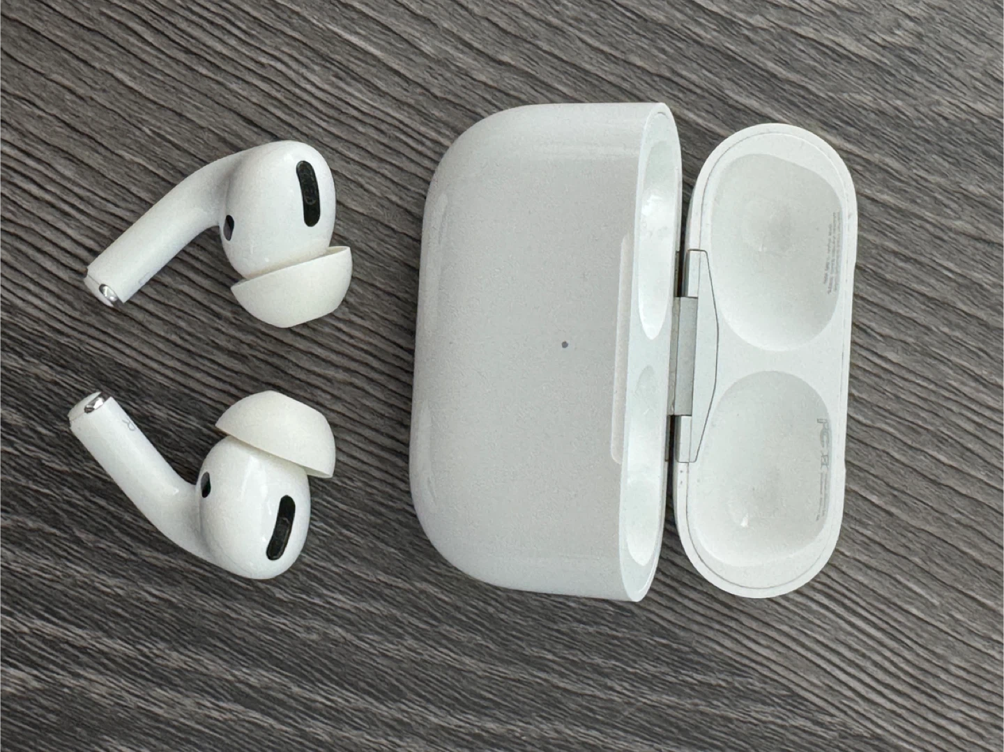 AirPods Pro - photo 2