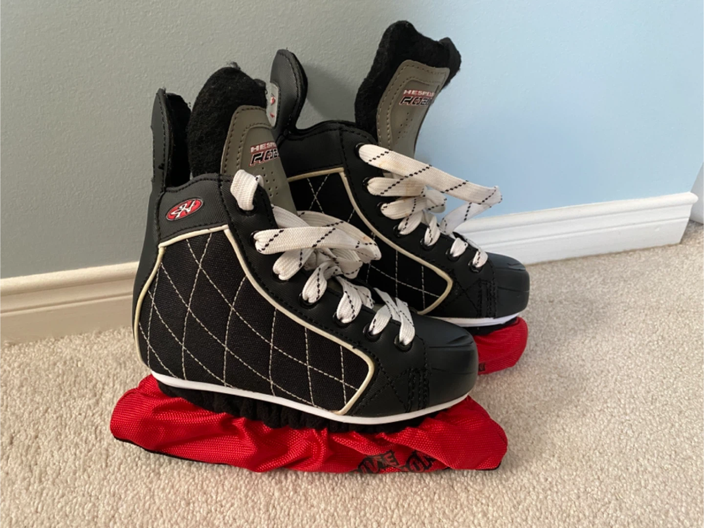Hespeler Rogue Ice Skates - US Junior Size 12