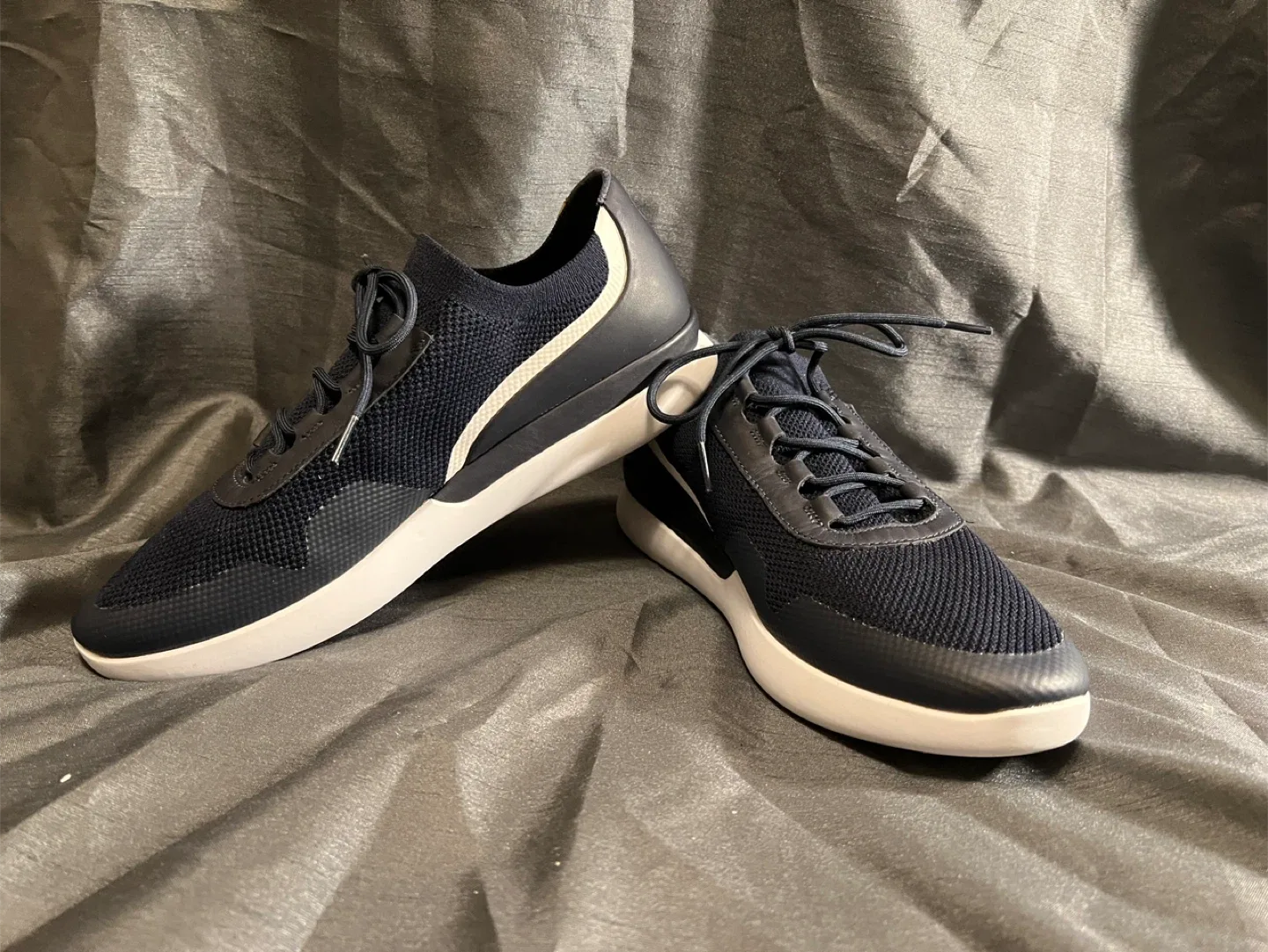 Under Armour Sportswear Sneakers - Size 11 image indicator(5)