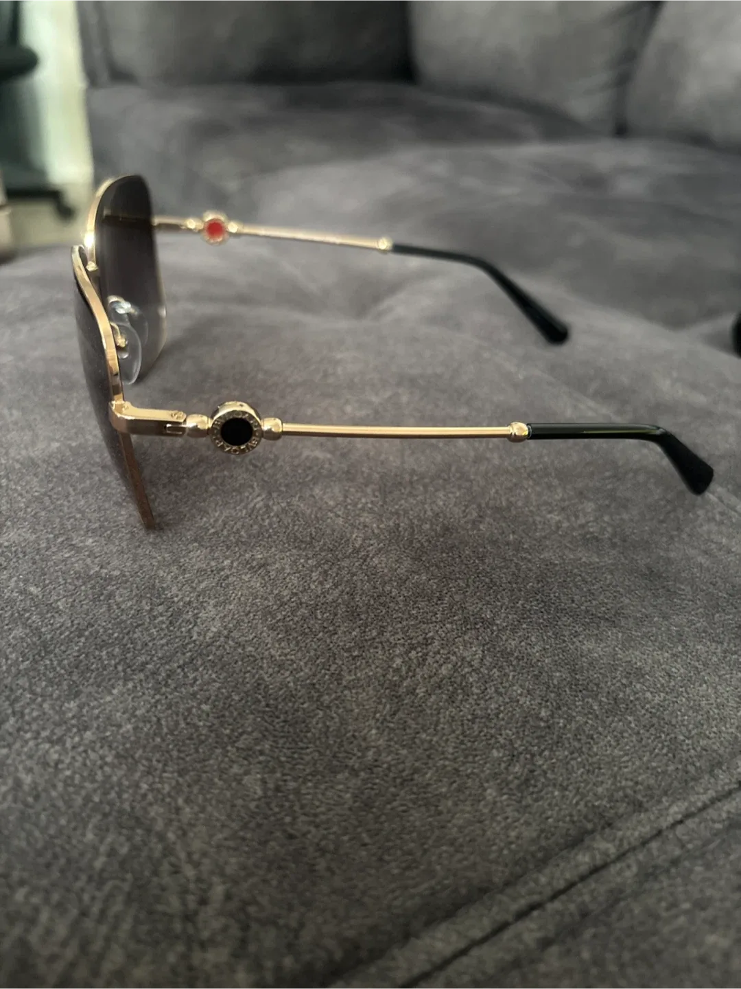 Bulgari Sunglasses Gold Frame image indicator(2)