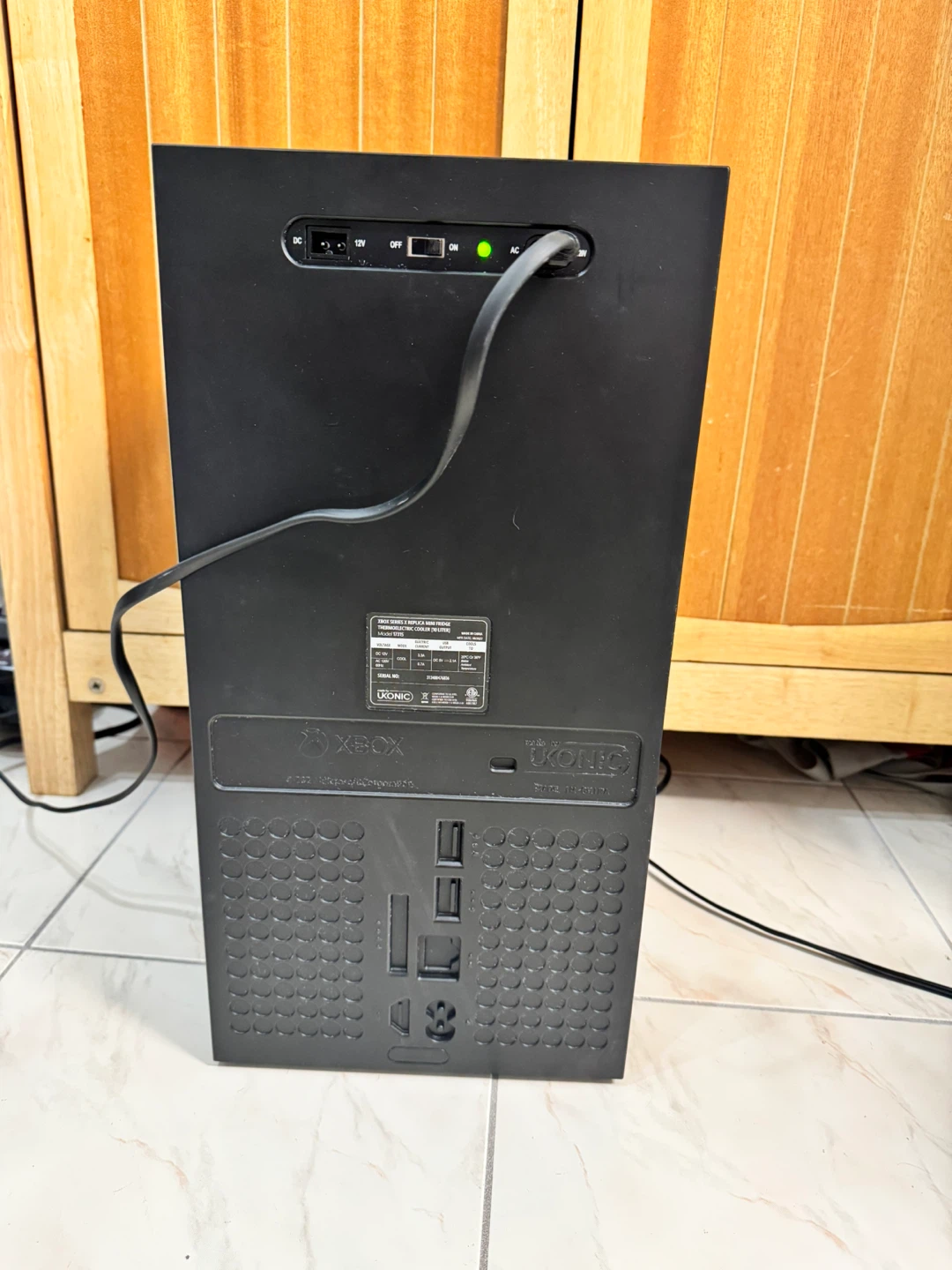Xbox Series X Mini Fridge - photo 5