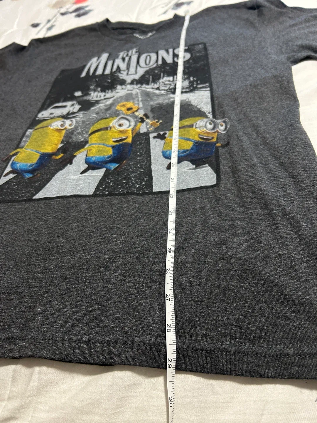 Minions (Beatles)  T-Shirt - Size L image indicator(4)