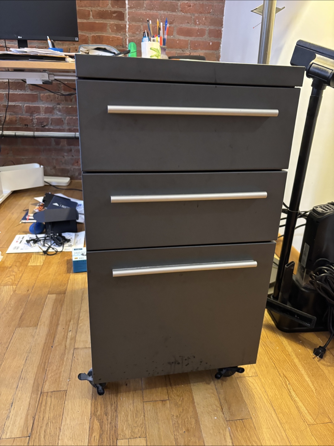 Gray 3-Drawer Rolling File Cabinet