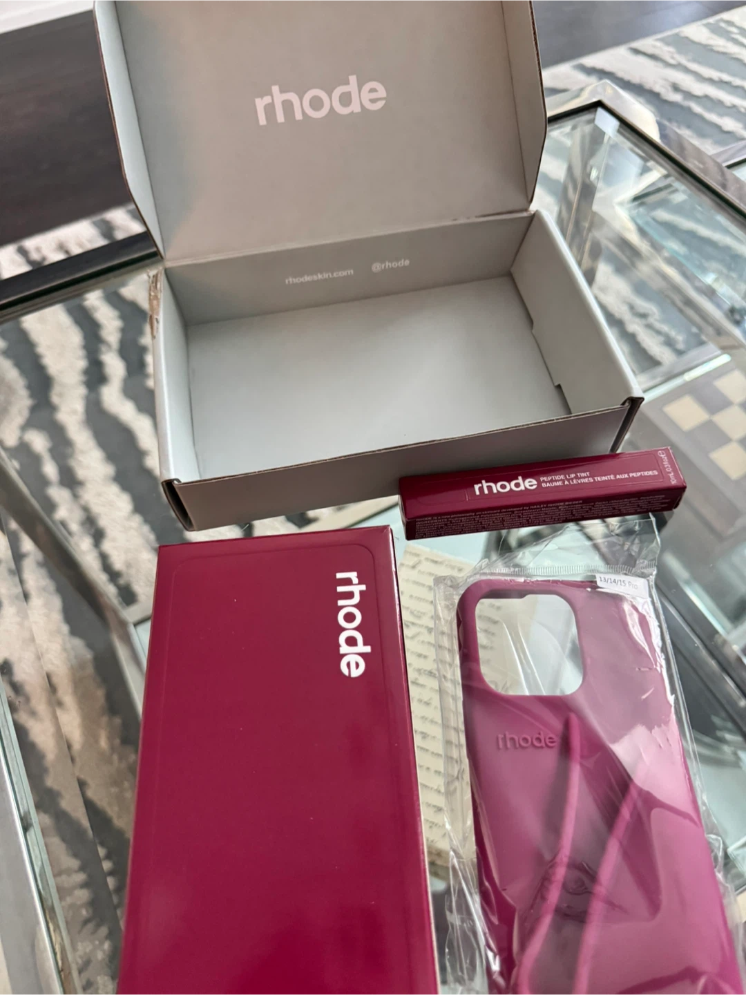 Rhode Lip Case & Peptide Lip Treatment