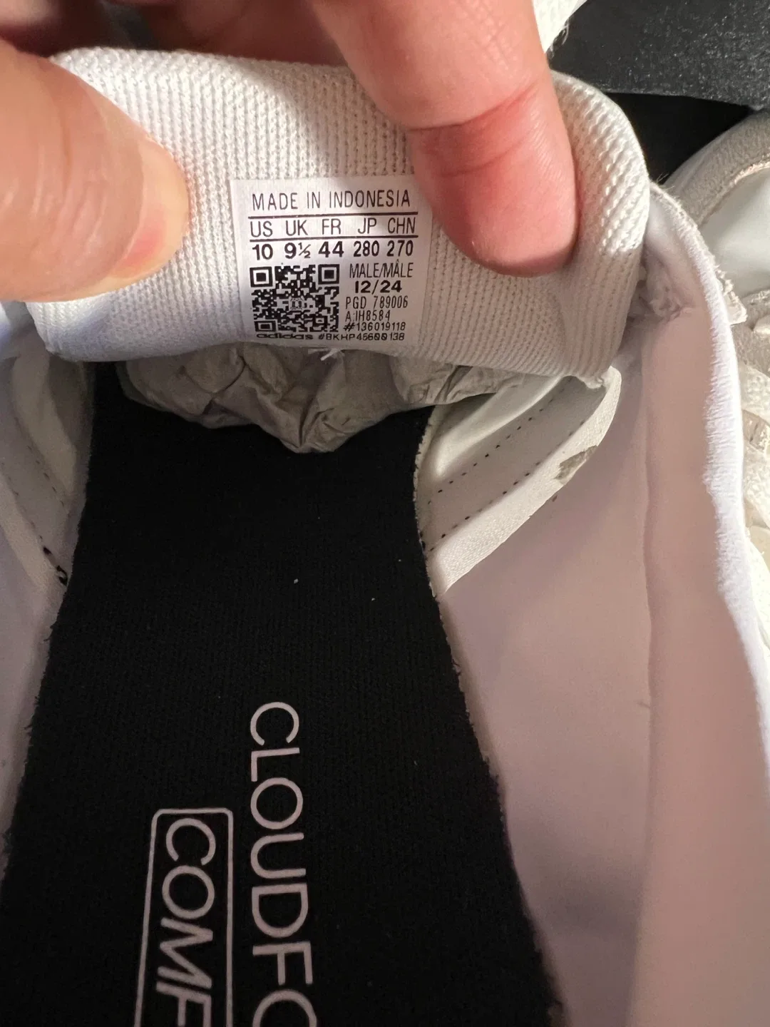 New Adidas Run 60s 2.0 Cloudfoam Comfort Shoes image indicator(7)