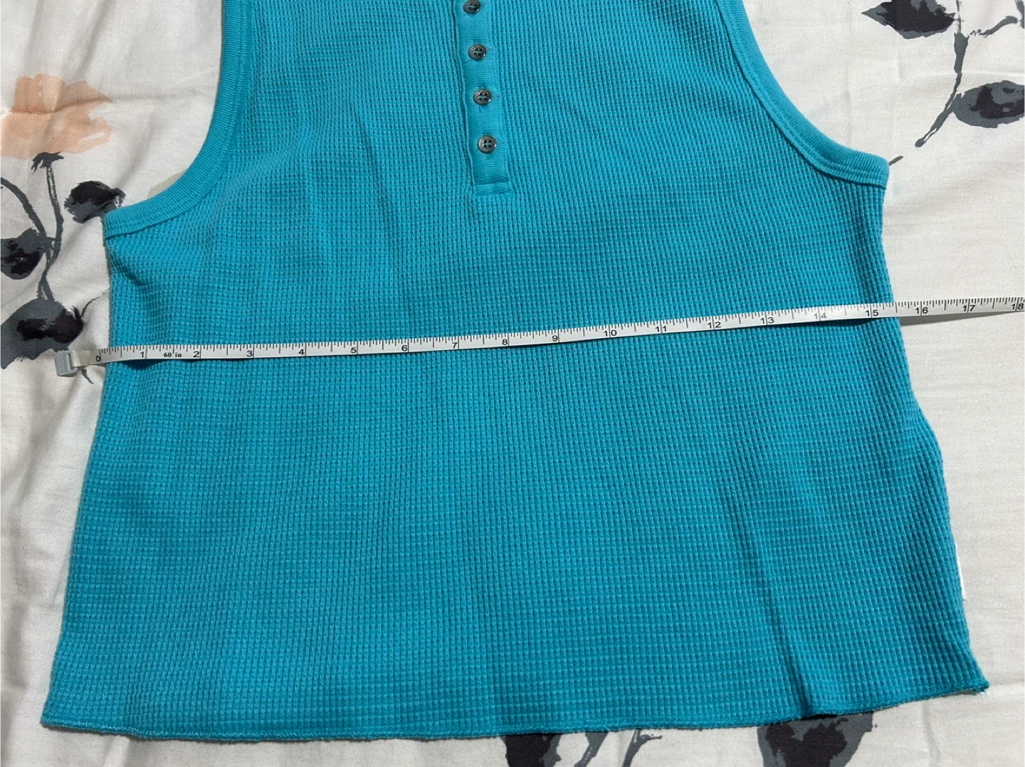 Calvin Klein Waffle Knit Tank Top - Size L image indicator(3)