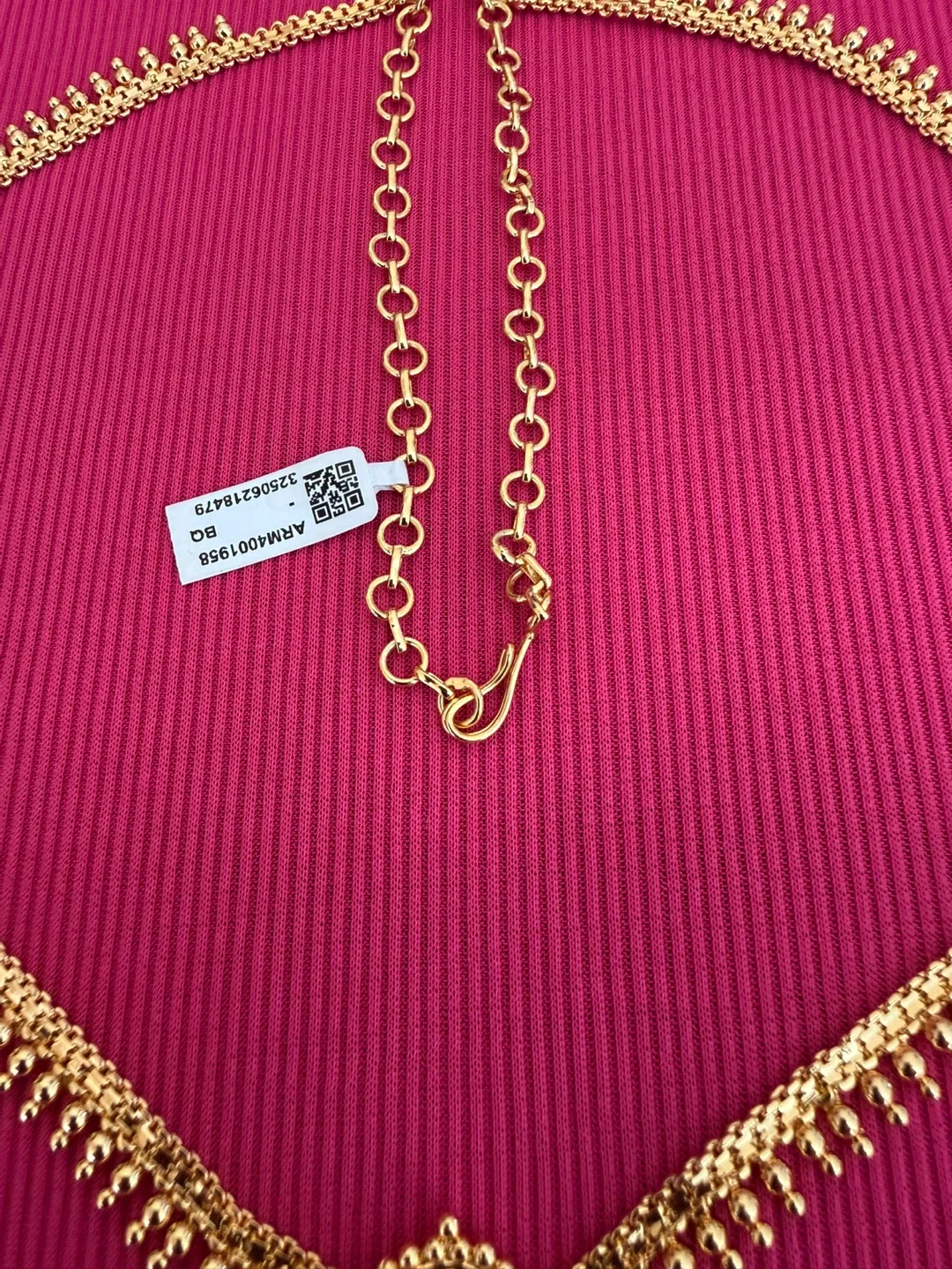 Gold-toned Necklace 🆕 💰Price Negotiable!! image indicator(5)