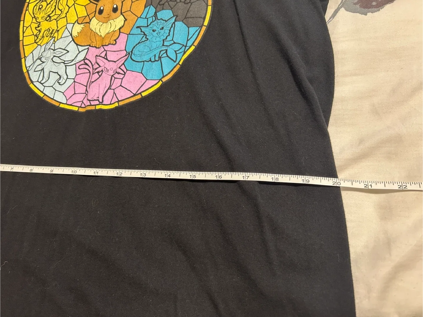 Pokemon Eevee Stained Glass Black T-Shirt - L image indicator(3)