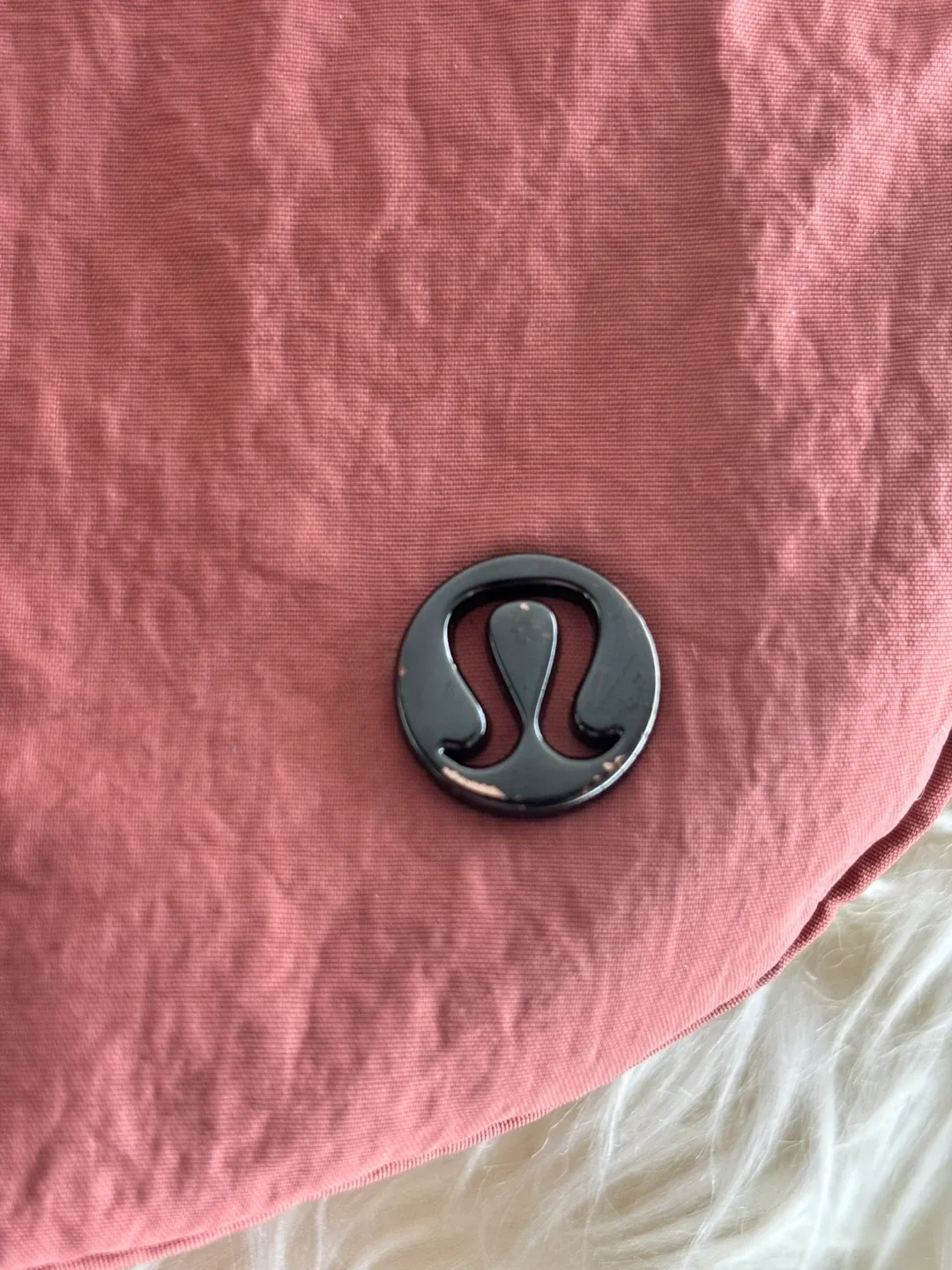 Lululemon All Night Festival Bag 5L image indicator(4)