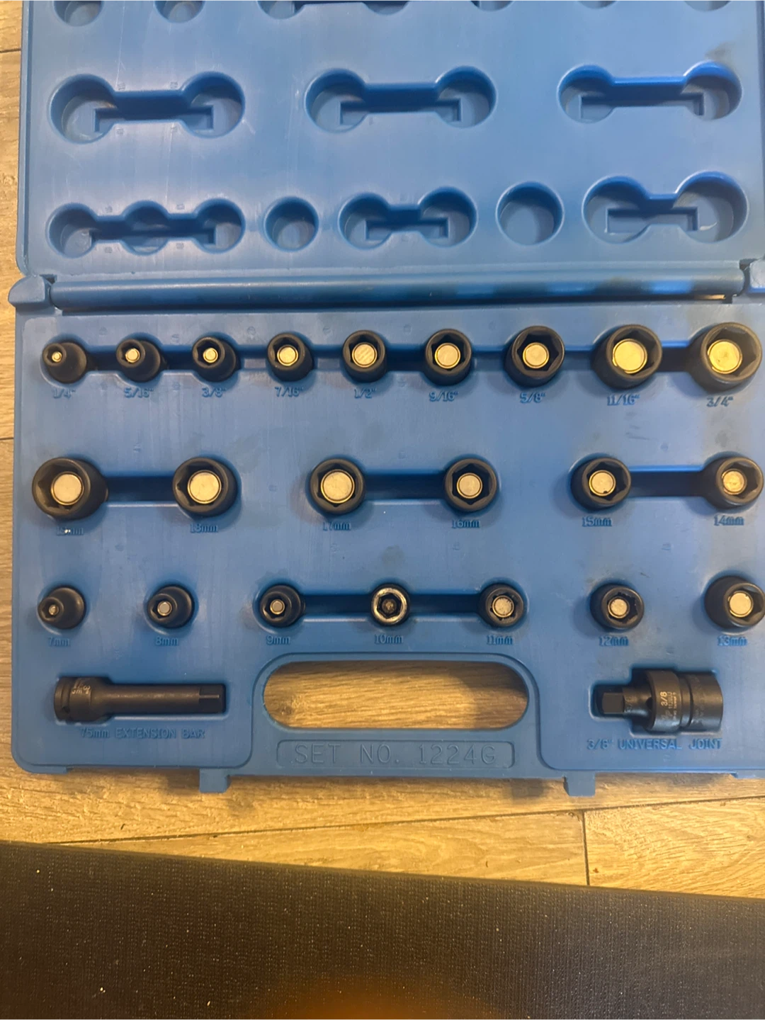 Selling my magnetic shallow socket