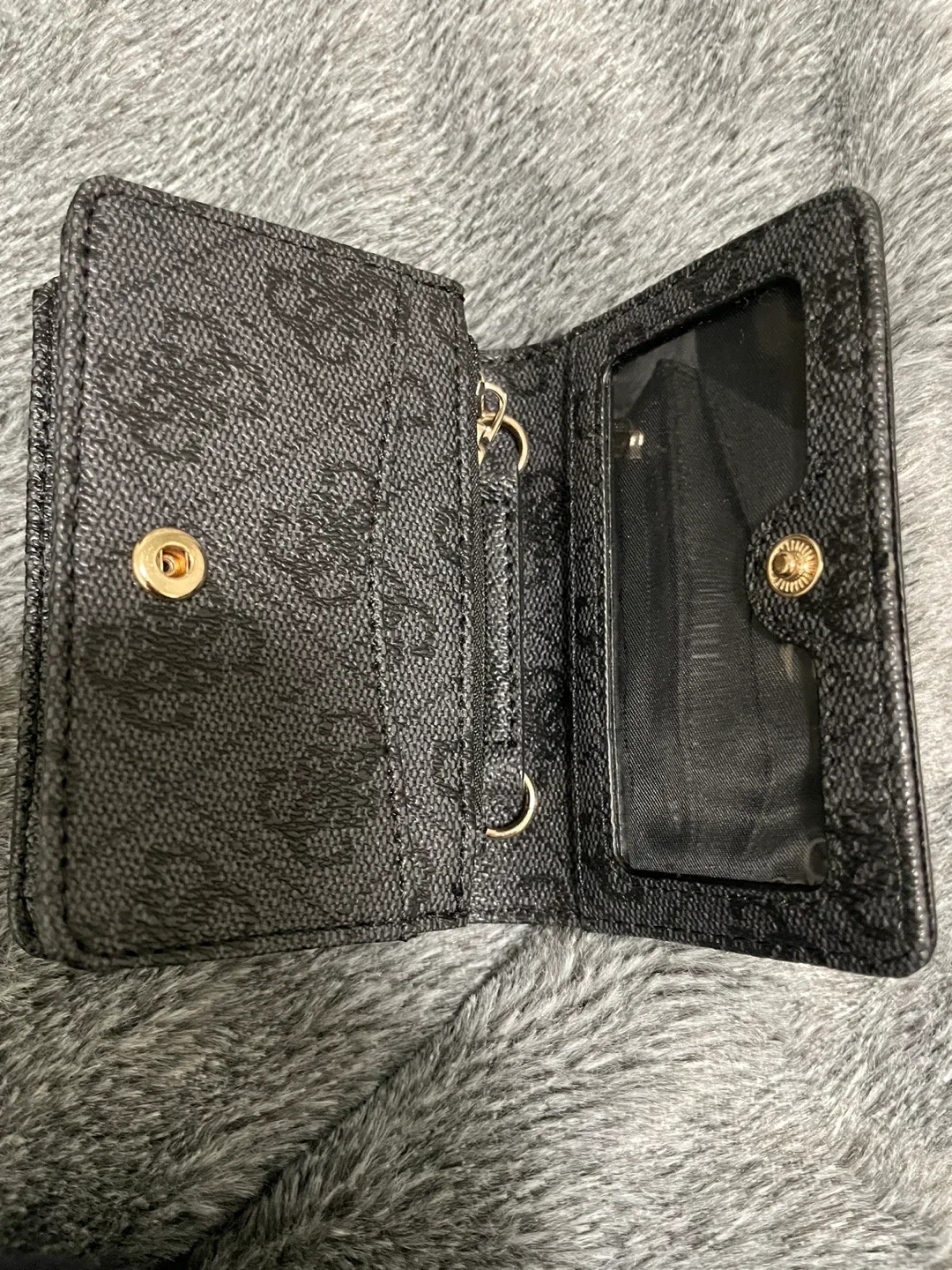 Guess Black Wallet image indicator(3)