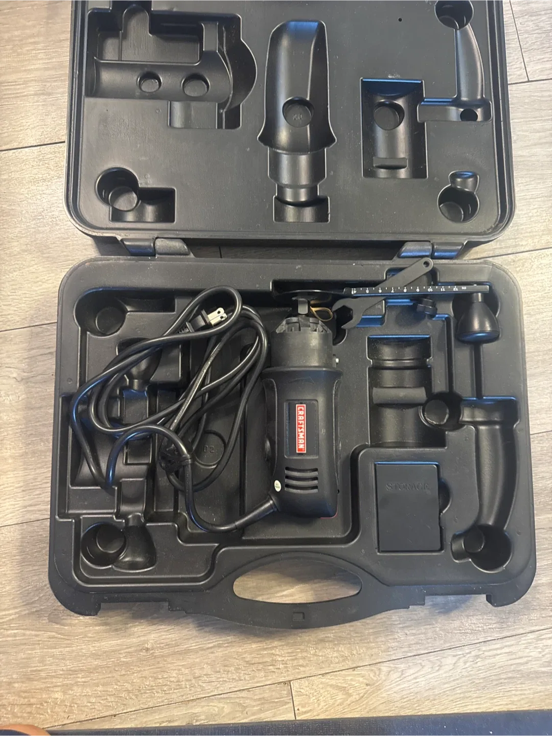 Craftsman Router with Case image indicator(2)