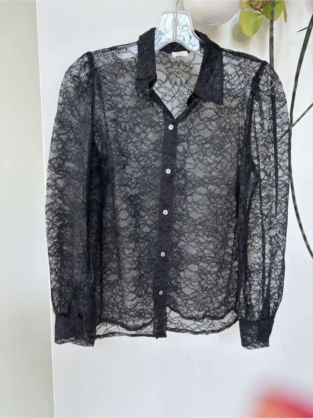 Aritzia Wilfred Fleur Blouse - 2XS Black Lace image indicator(2)