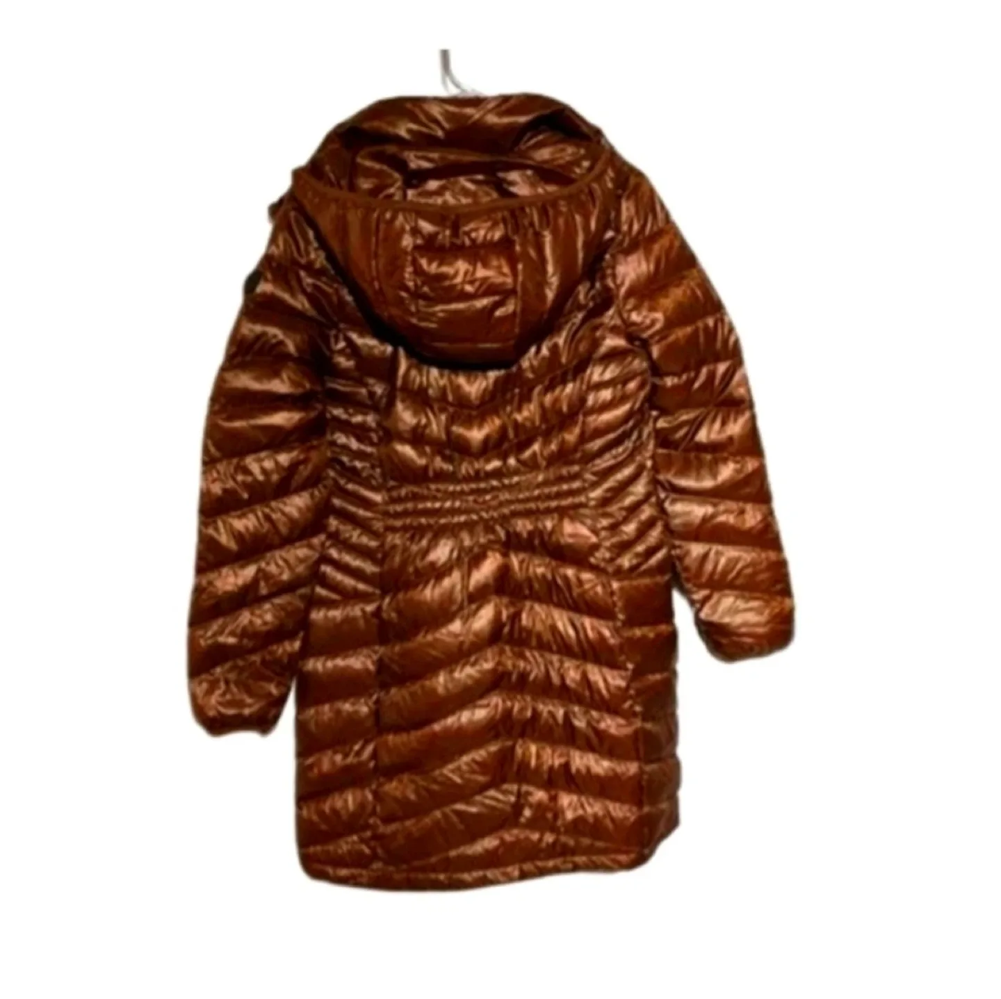 Andrew Marc 650 Fill Down Packable Puffer with Removable Hood image indicator(9)