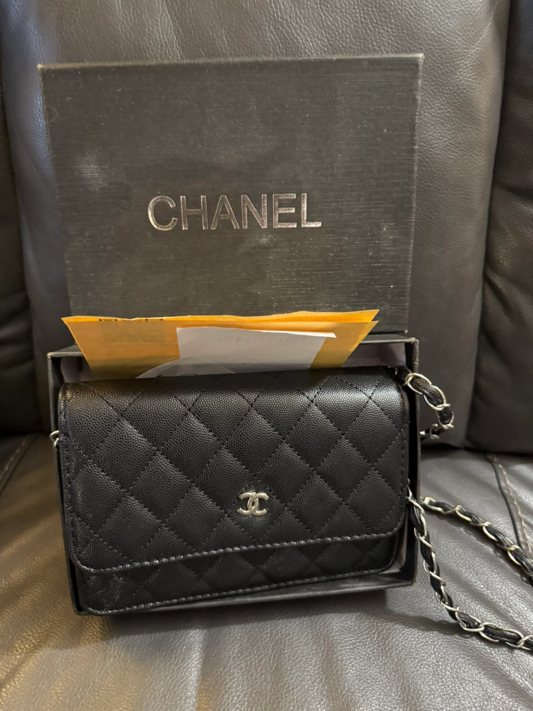Chanel Black Wallet on Chain WOC - photo 2