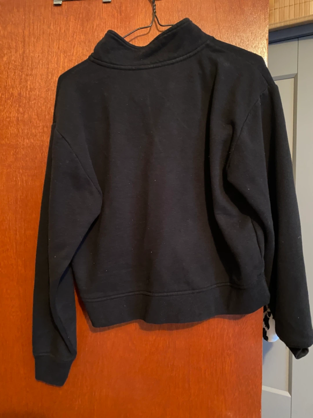 Vans Black Pullover - Size Small - photo 3