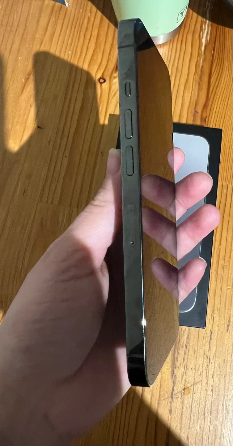 Apple iPhone 13 Pro - Graphite image indicator(8)