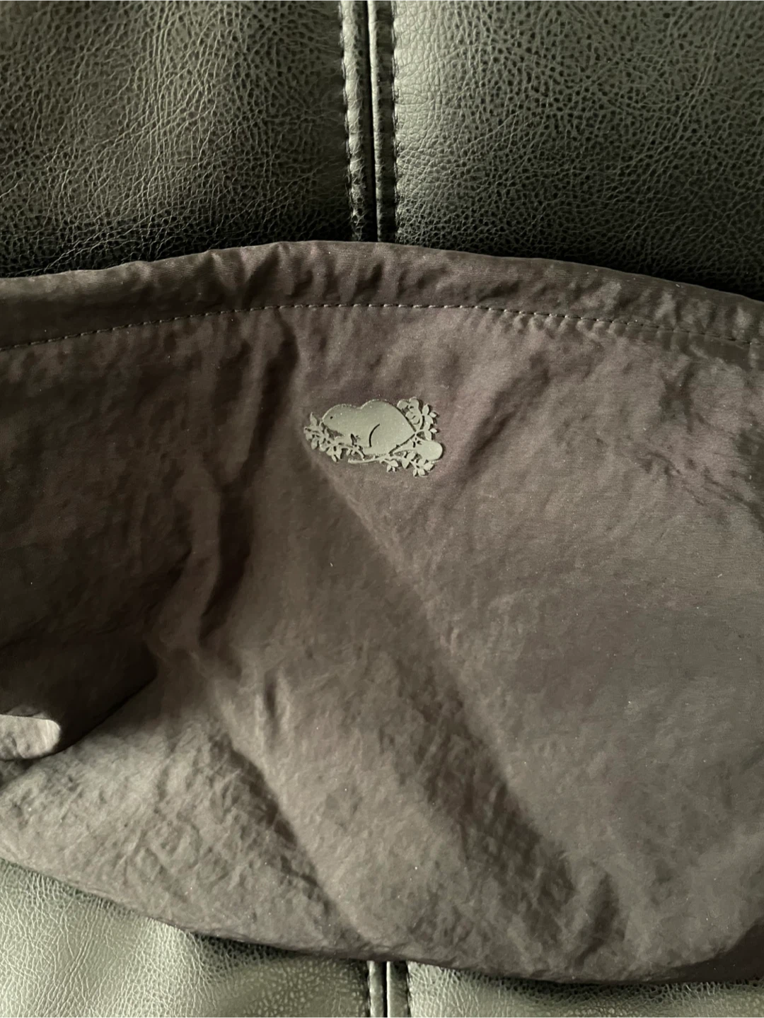 Roots Black Nylon Sling Bag - photo 2