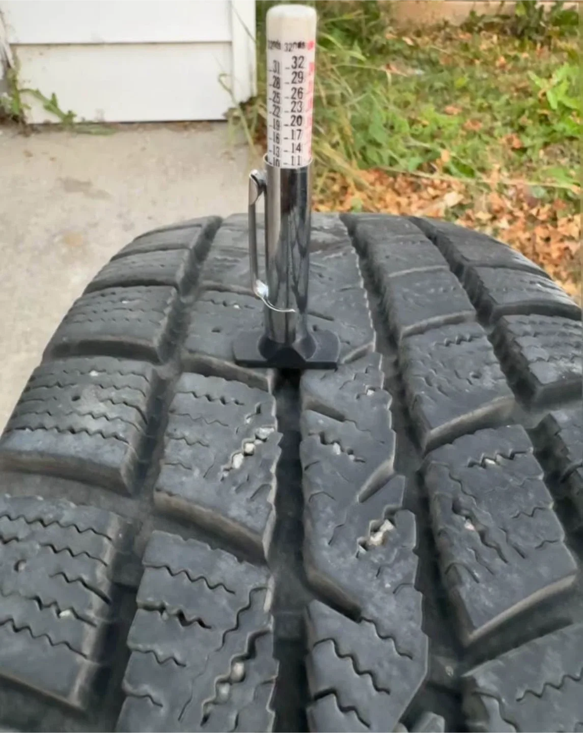 195/60r15 Goodyear Winter tires+rims for Ford Focus,Fiesta image indicator(6)