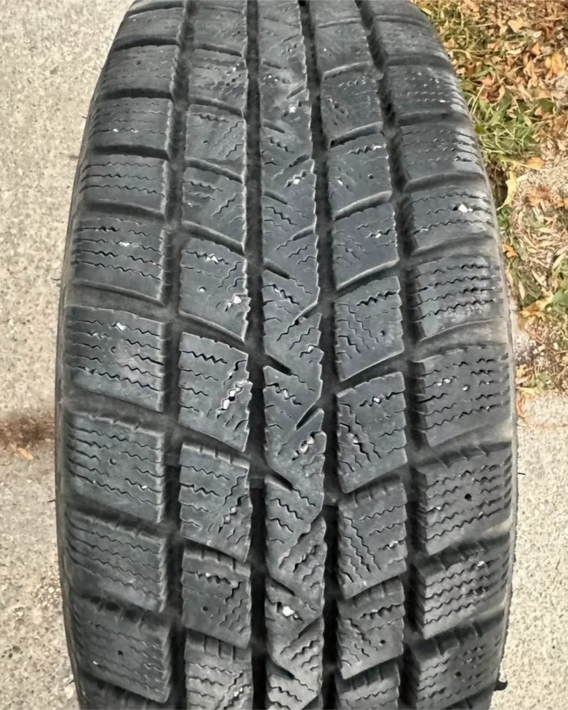 195/60r15 Goodyear Winter tires+rims for Ford Focus,Fiesta image indicator(7)