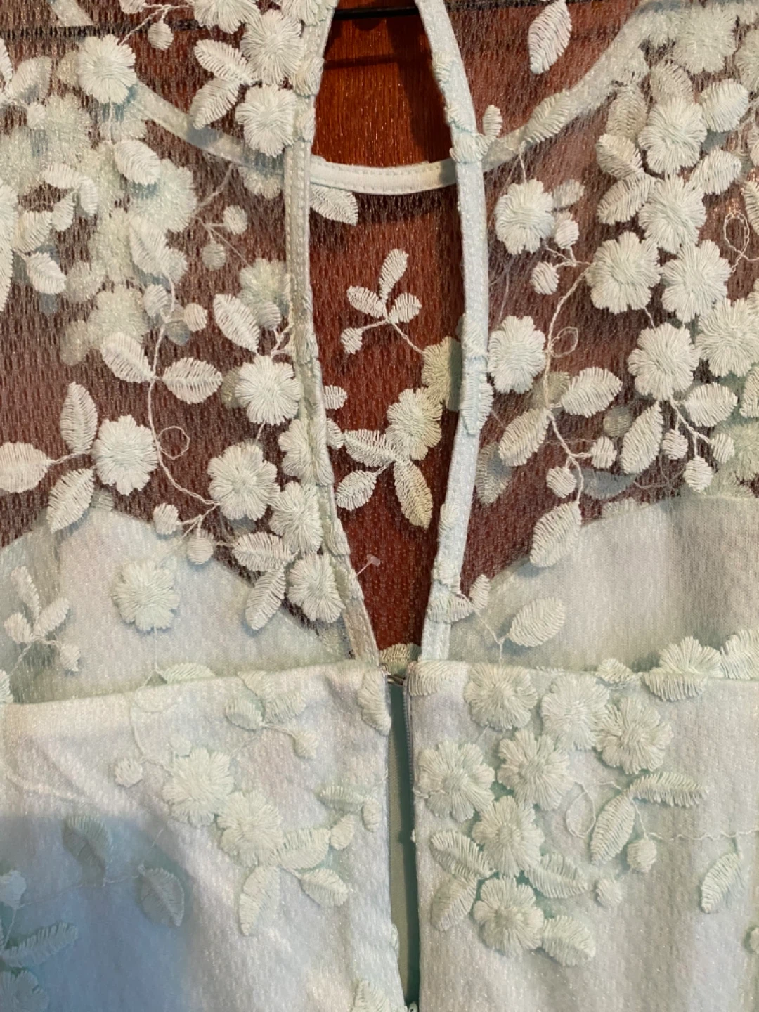 Le Chateau Mint Green Lace Dress - photo 4