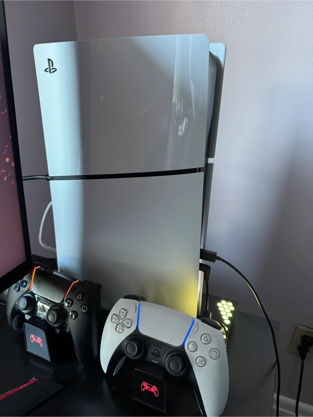 PlayStation 5 (PS5) Console - photo 2