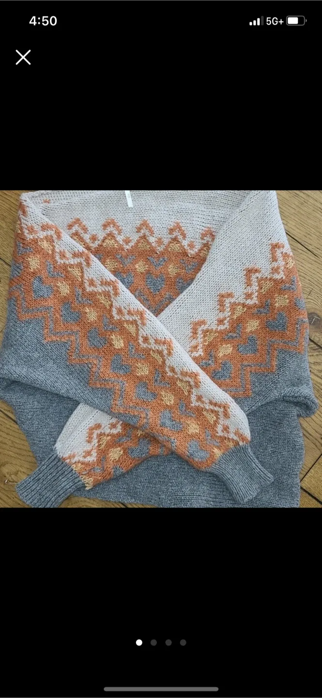 🧡Free People Sweater thumbnail