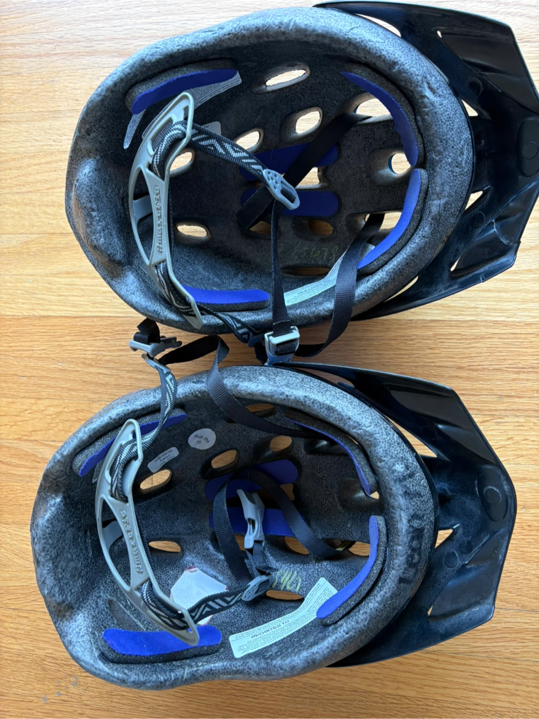 Bell Avalanche Small Blue Bike Helmets - Pair - photo 2