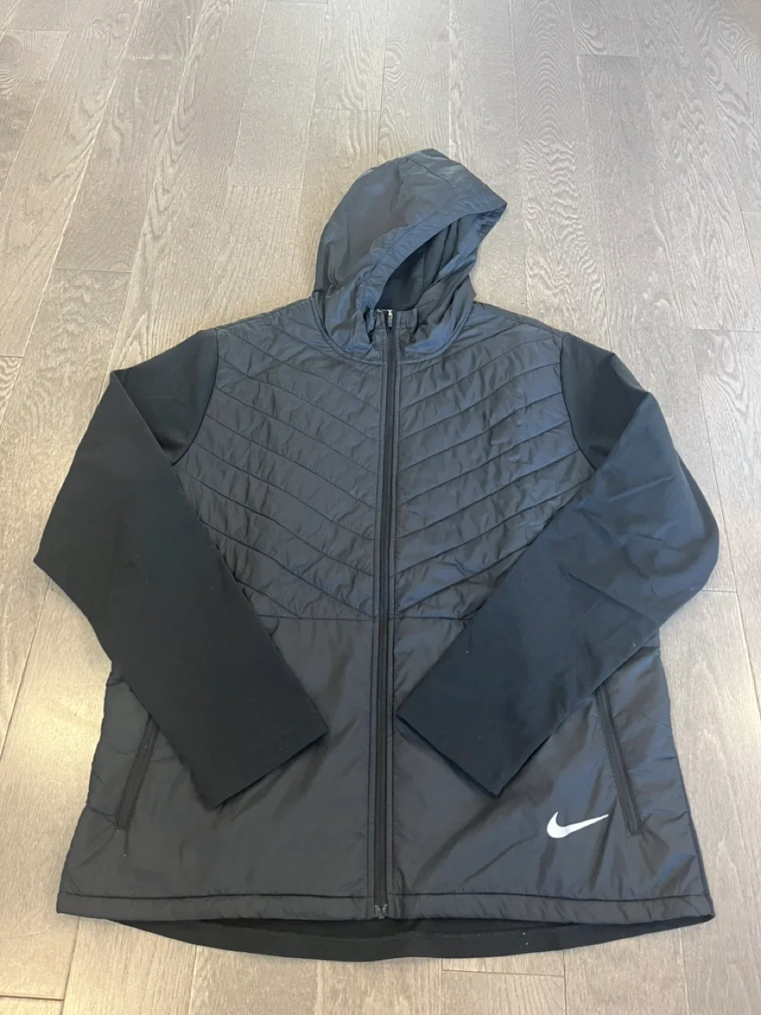 Nike Aerolayer Running Jacket - Size Large thumbnail