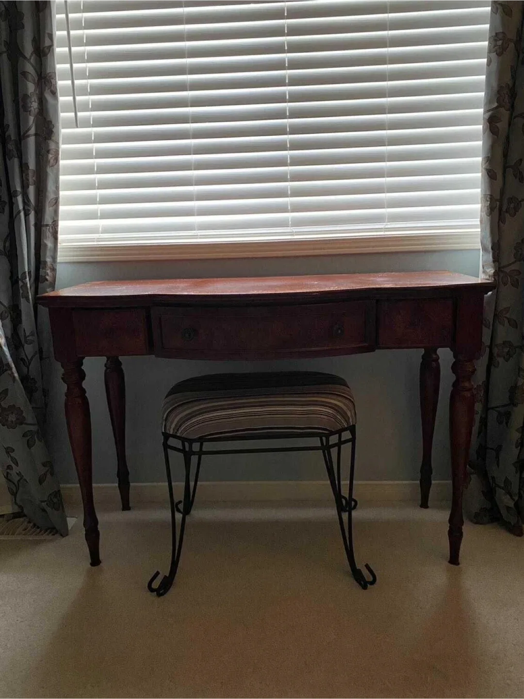 🧡Bombay Wooden Vanity Desk with Stool image indicator(2)