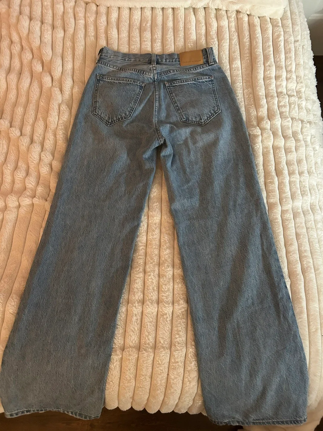 Denim Forum The Farrah Hi-Rise Wide Jeans image indicator(3)