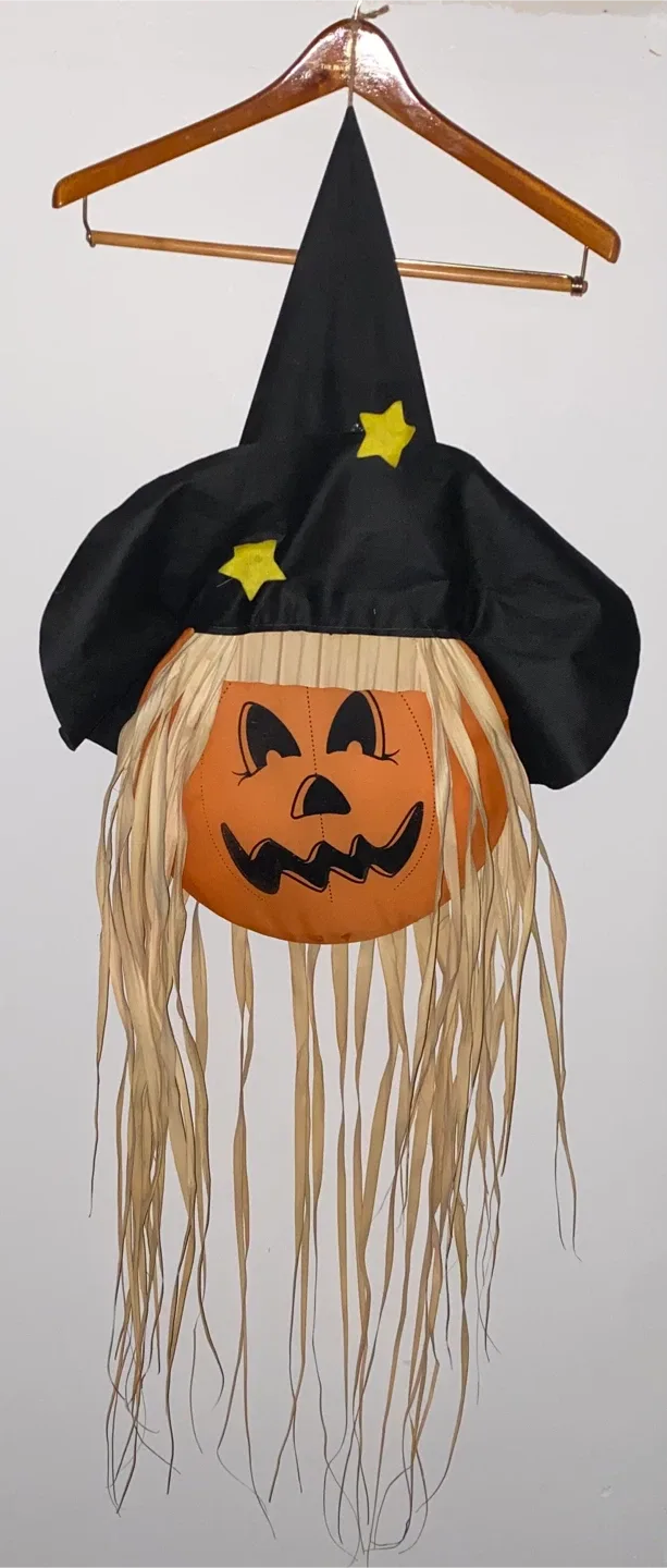 🧡Halloween Witch Pumpkin Decoration thumbnail