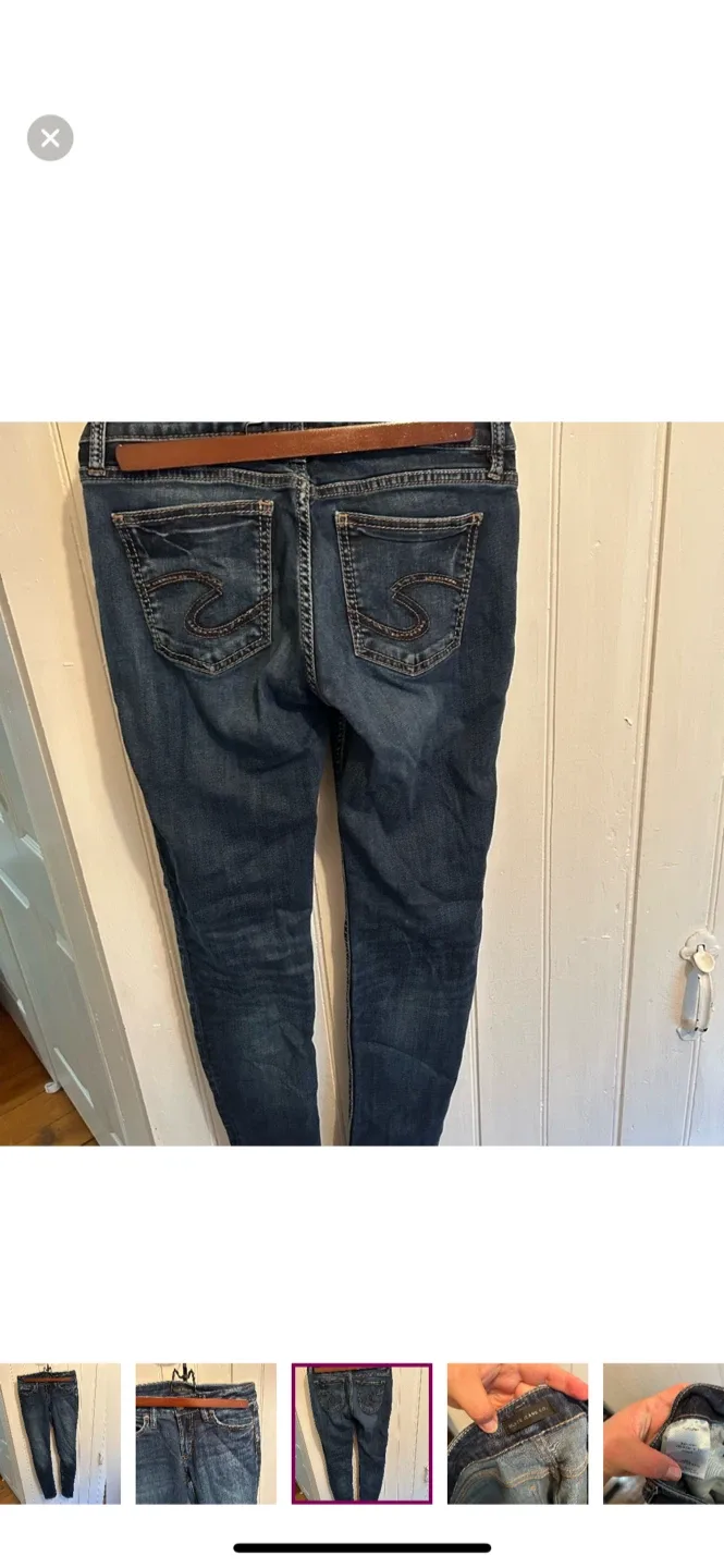 Silver Jeans Co. Suki Skinny Jeans image indicator(3)