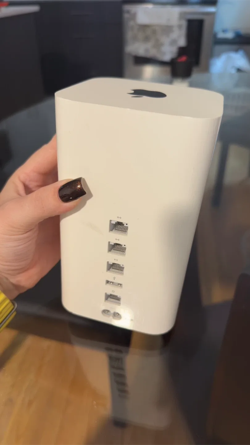 Apple AirPort Extreme Base Station image indicator(3)