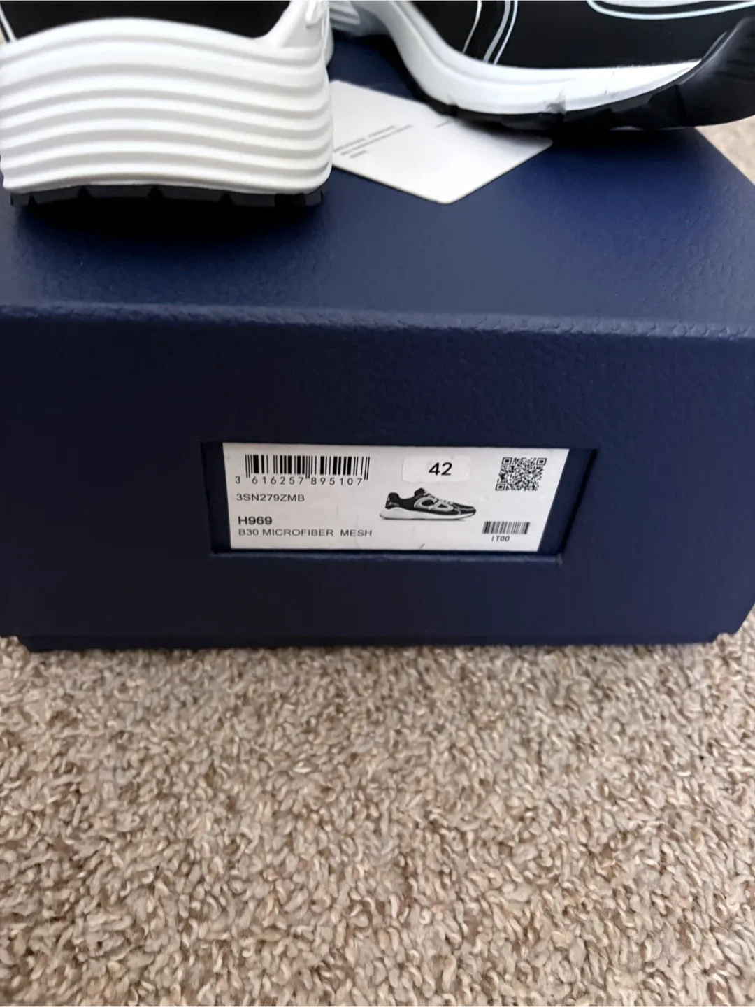 Dior b30 image indicator(3)