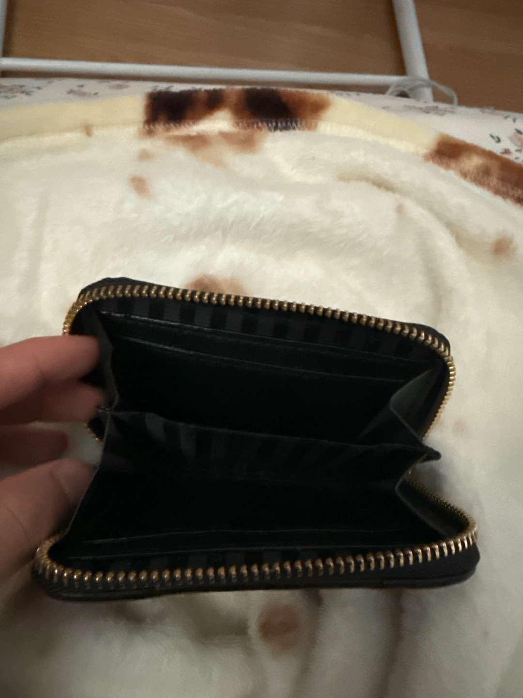 Victoria's Secret Black Wallet - photo 2