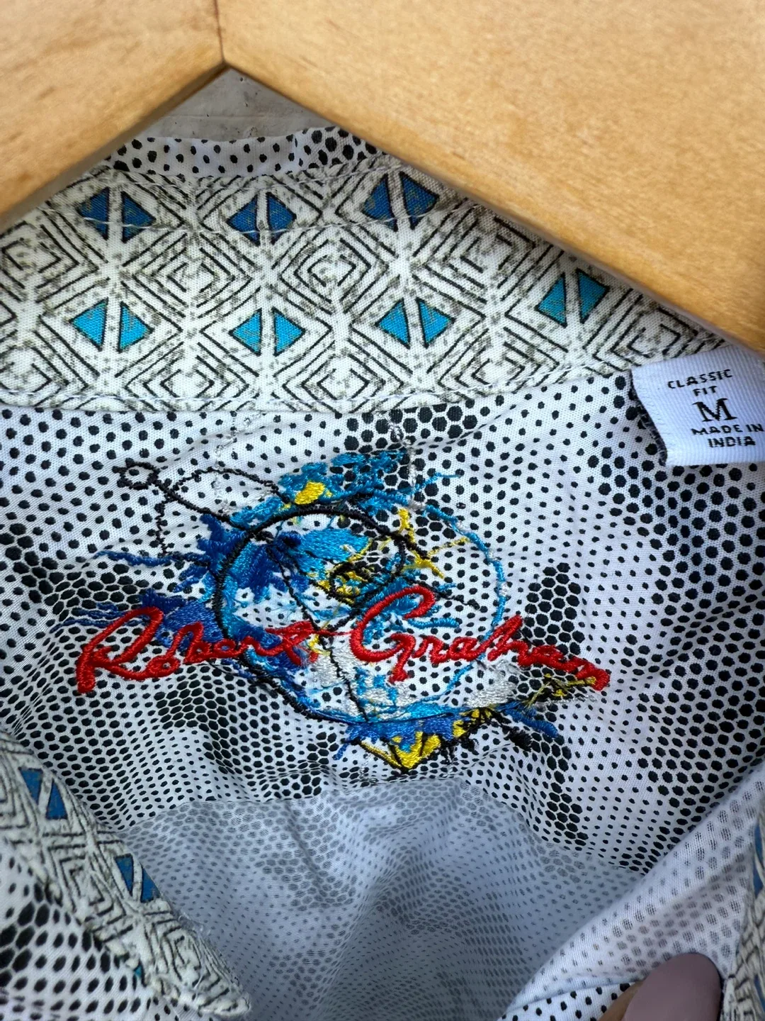 Robert Graham Classic Fit Button-Down Shirt - M image indicator(2)