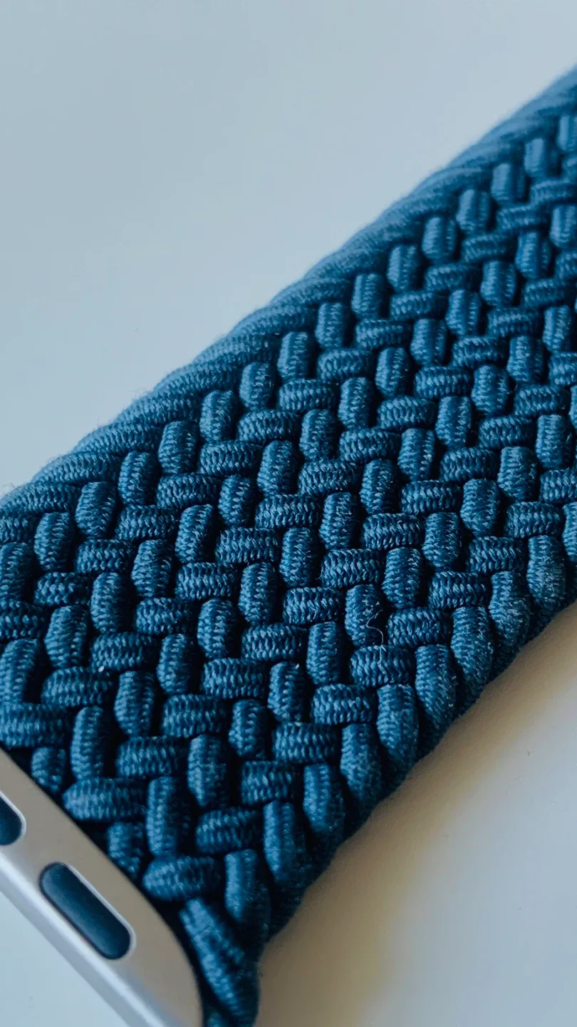 Apple Braided Loop Band 45mm Size 5 image indicator(2)