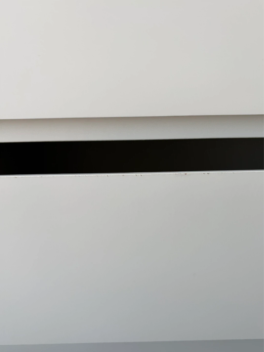 IKEA MALM 4-Drawer Dresser - photo 4