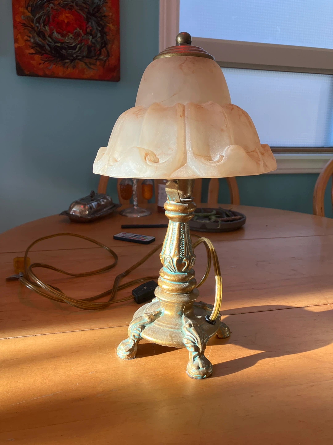 Vintage style glass and gold coloured lamp - photo 2
