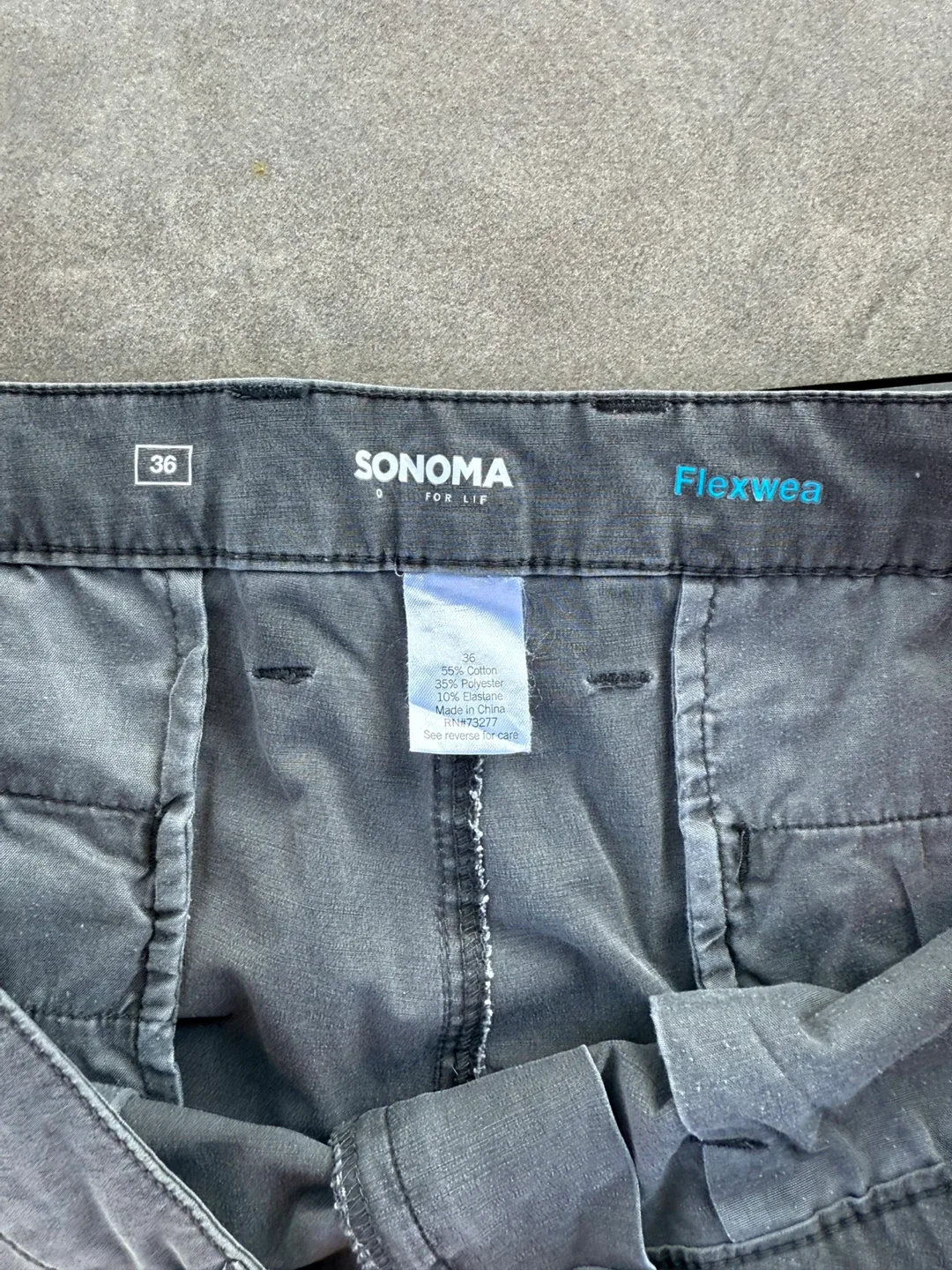 Sonoma Flexwear Gray Shorts - Size 36 image indicator(2)