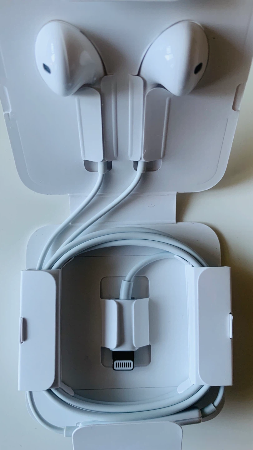 Apple EarPods (Lightning) - photo 2