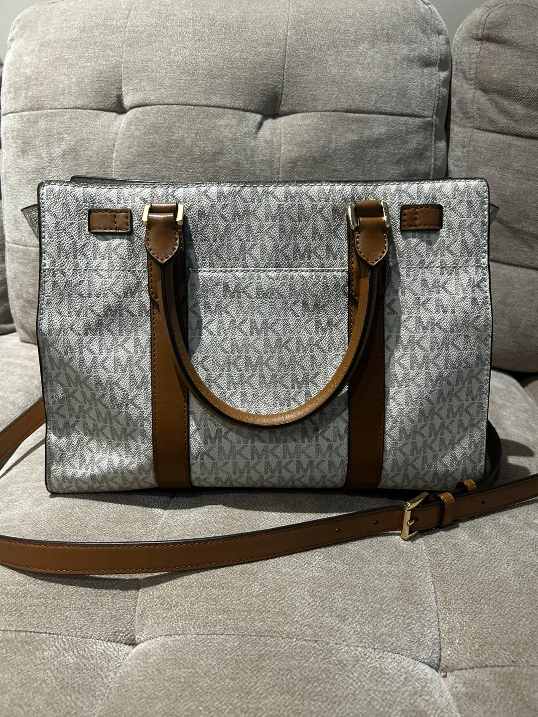 Michael Kors Satchel Bag image indicator(2)
