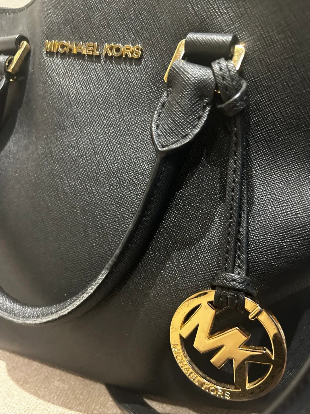 Michael Kors Black Leather Tote Bag image indicator(2)