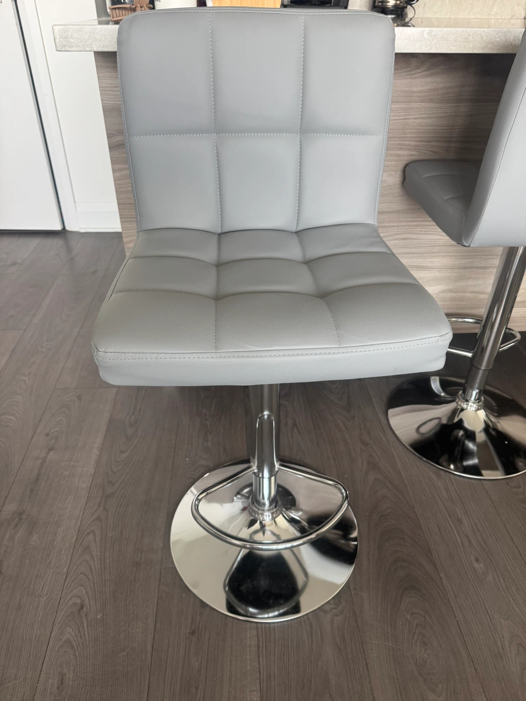 Gymax Grey Adjustable Swivel Bar Stool - New in Box!